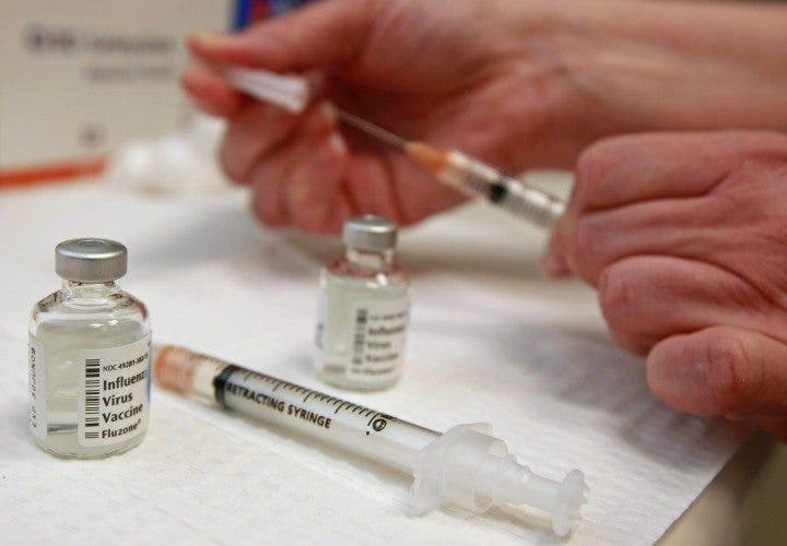 OMS : La population ne commencera pas à être vaccinée avant la première partie de 2021
