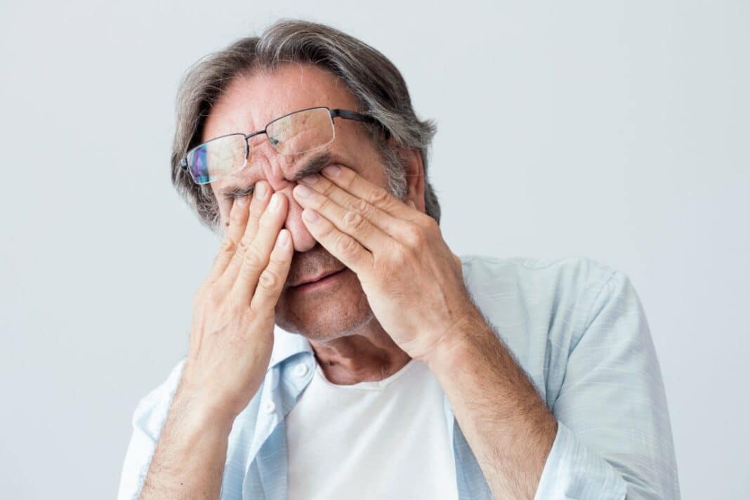 Douleurs aux yeux à cause de la sinusite
