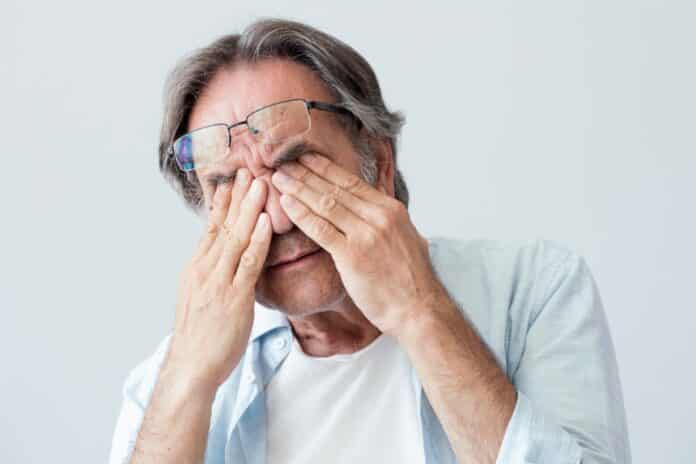 Douleurs aux yeux à cause de la sinusite
